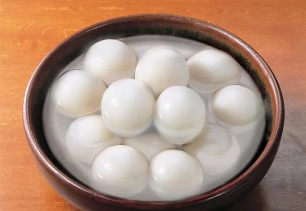 星灿乌云里珠浮浊水中是哪一种节日美食 小鸡庄园最新答案2月24日